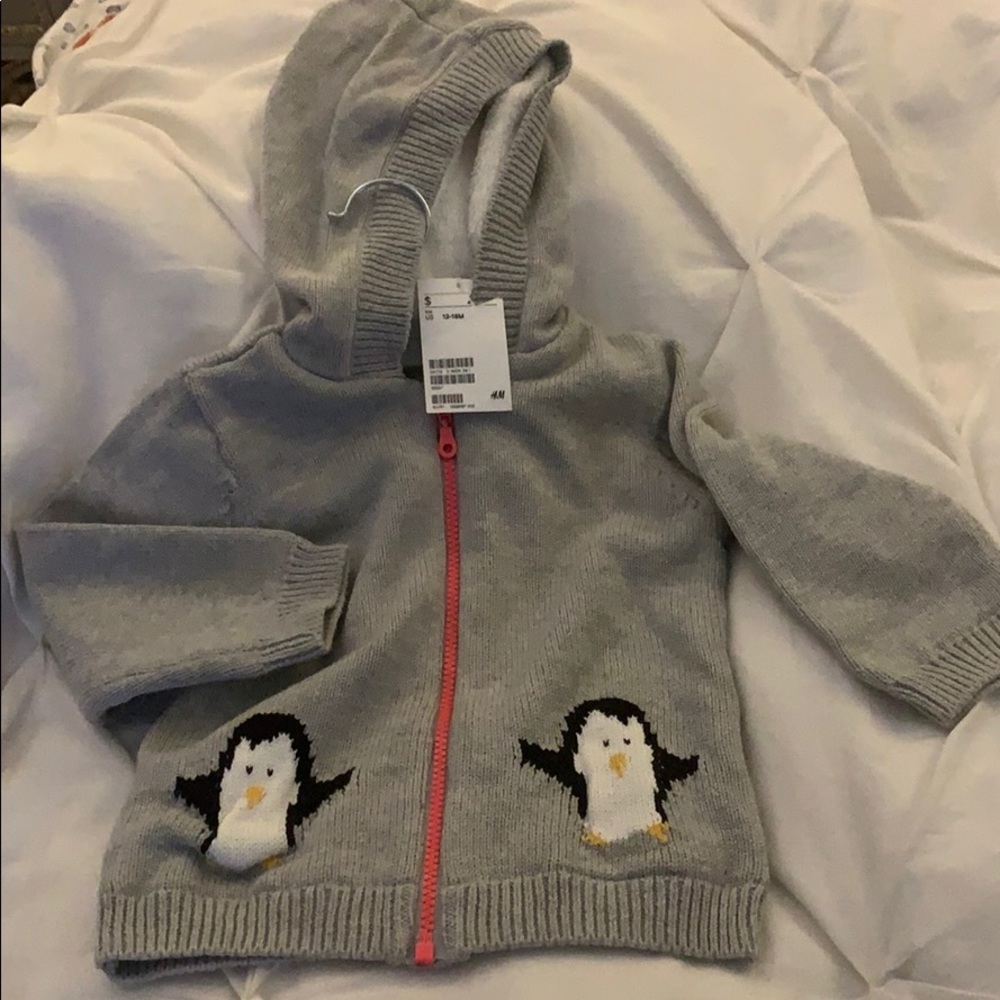 H&M penguin zip up hoodie w fleece lined hood